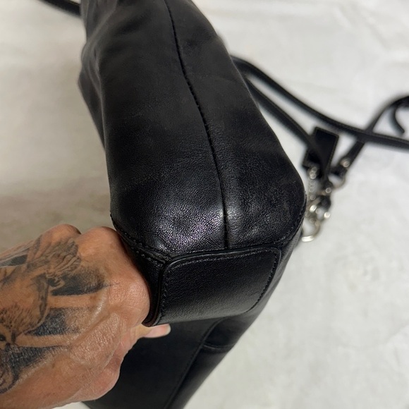 Coach Black Leather Hobo Bag with detachable crossbody strap - Picture 6 of 13